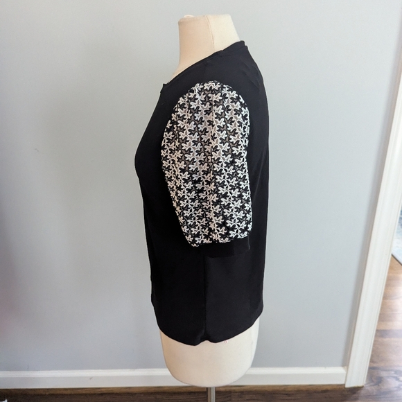 CeCe Black Top with White Patterned Puff Sleeves - Picture 4 of 6
